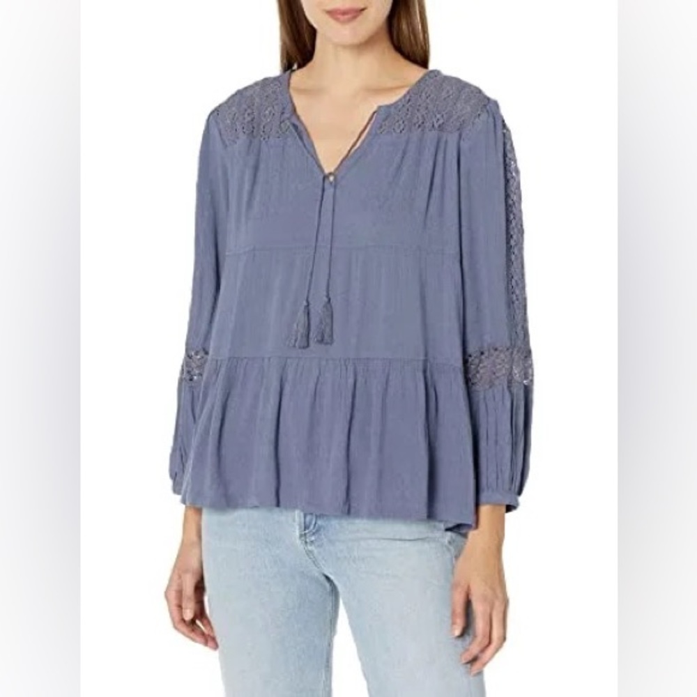 Lucky Brand Women's Long Sleeve Lace Tiered Top, Blue, XXL